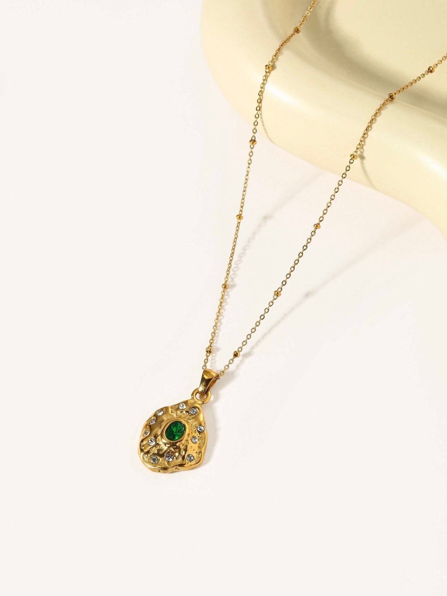 Emerald Textured Pendant Necklace