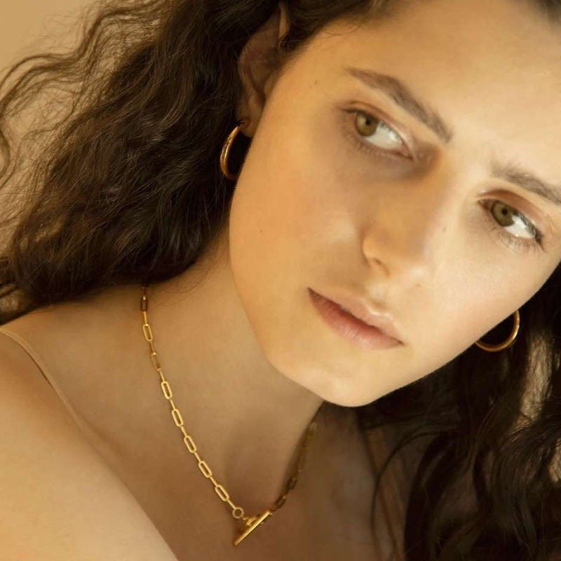 Gold Toggle Necklace