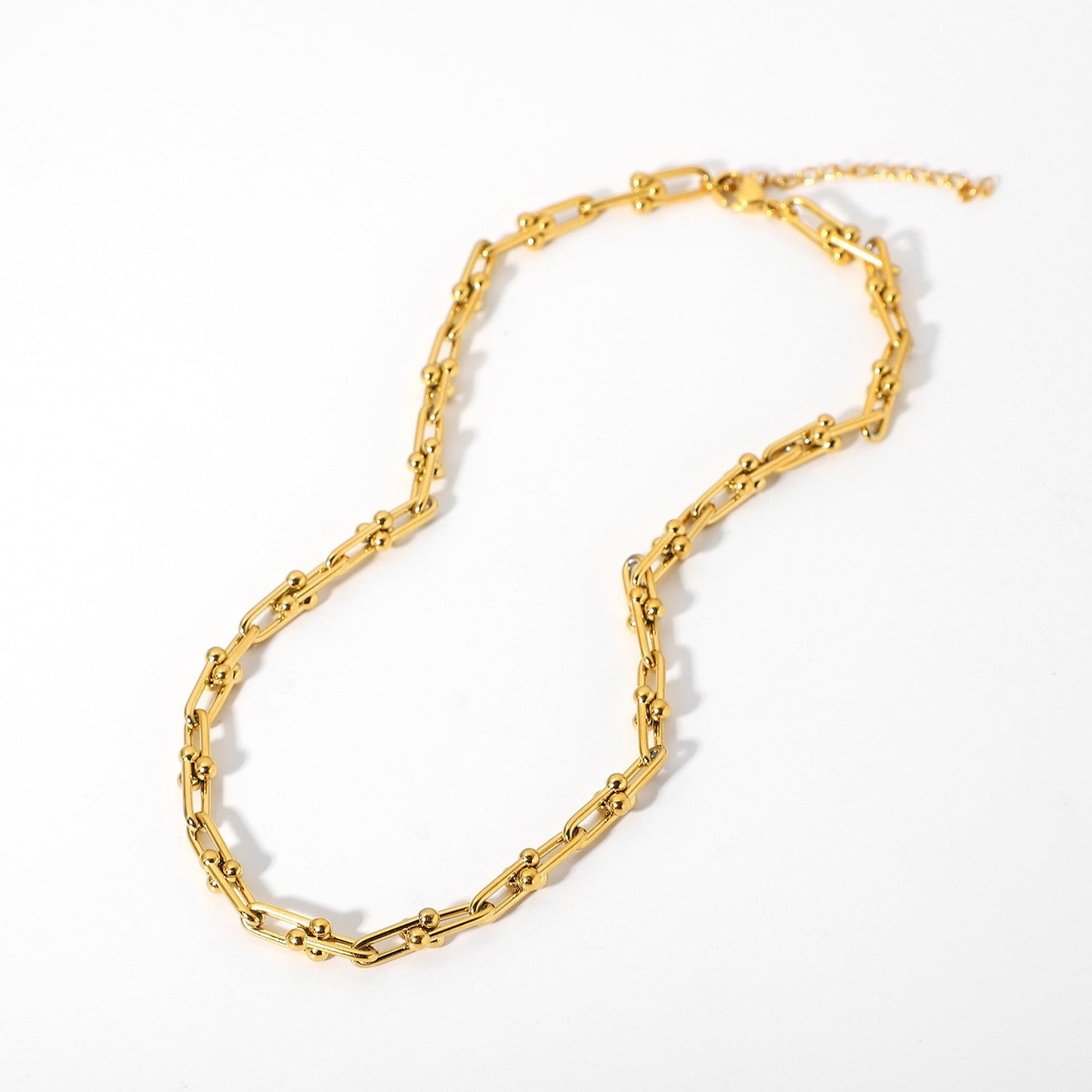 U Link Chain Necklace