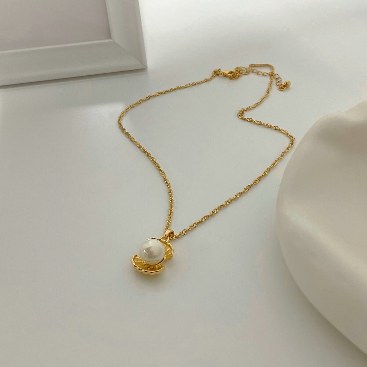 Pearl Pendant Necklace
