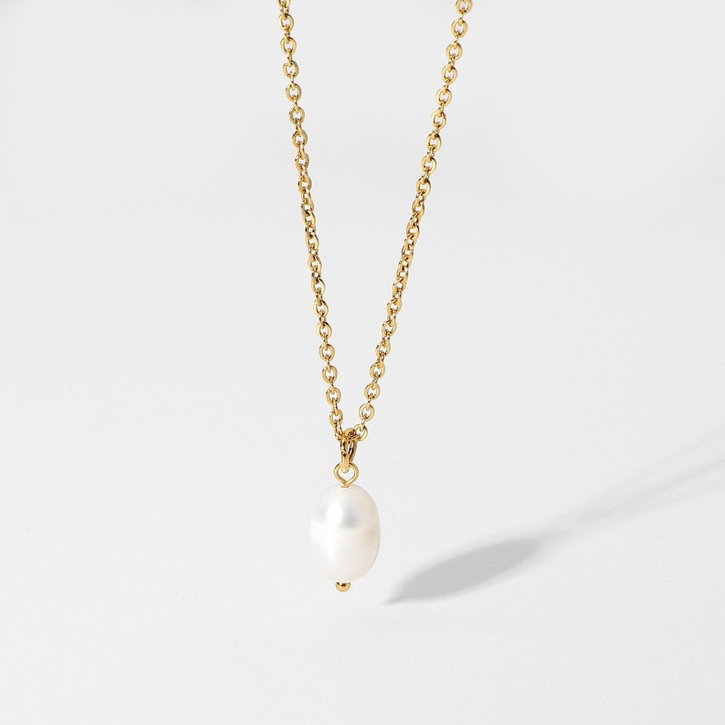 Tiny Pearl Necklace